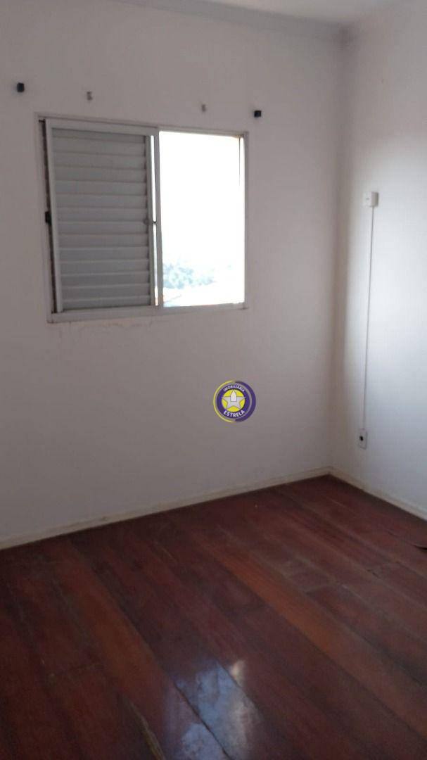 Apartamento à venda com 3 quartos, 50m² - Foto 2