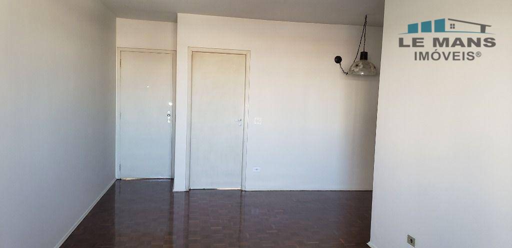 Apartamento à venda com 3 quartos, 114m² - Foto 2