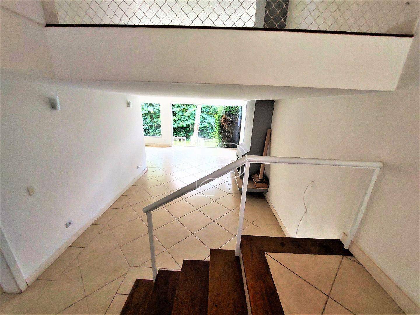 Casa de Condomínio à venda com 3 quartos, 237m² - Foto 21