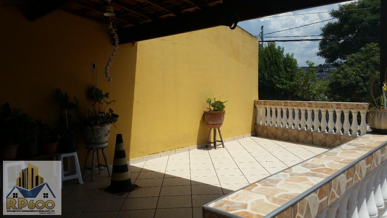 Casa à venda com 3 quartos, 160m² - Foto 3