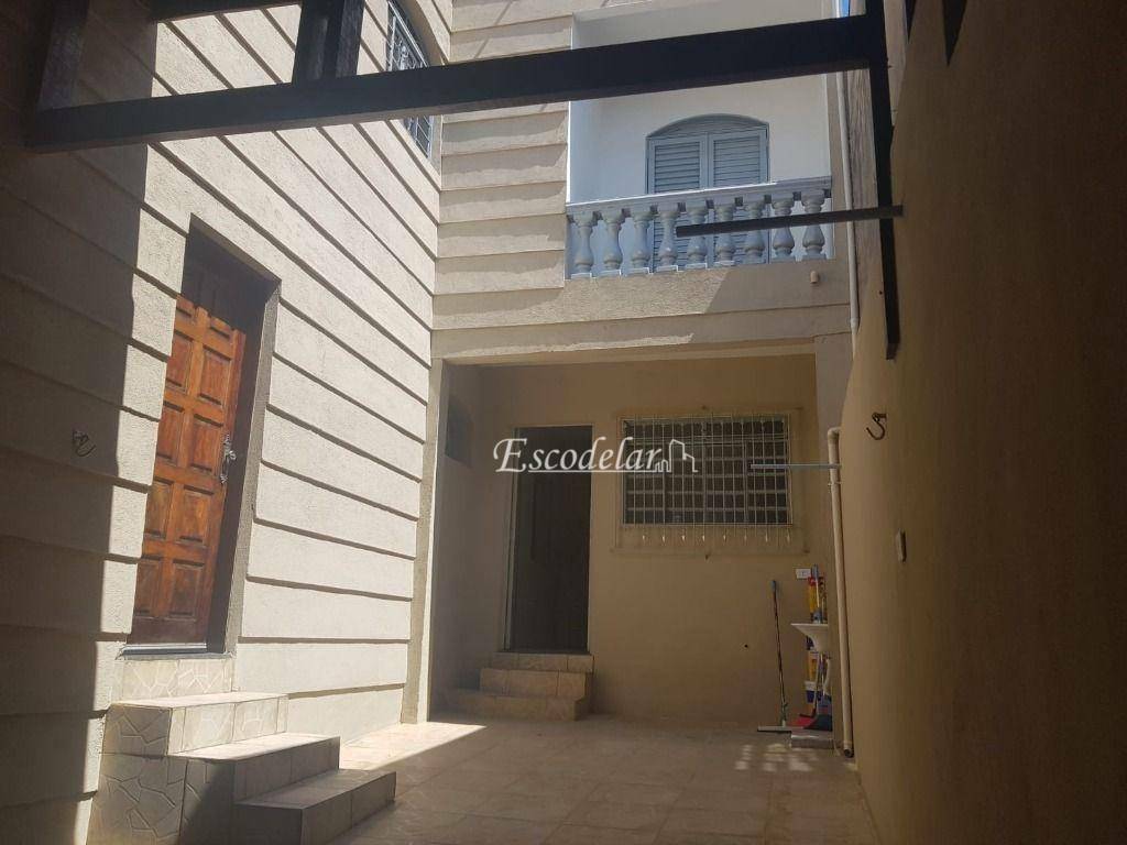 Sobrado à venda com 3 quartos, 130m² - Foto 1