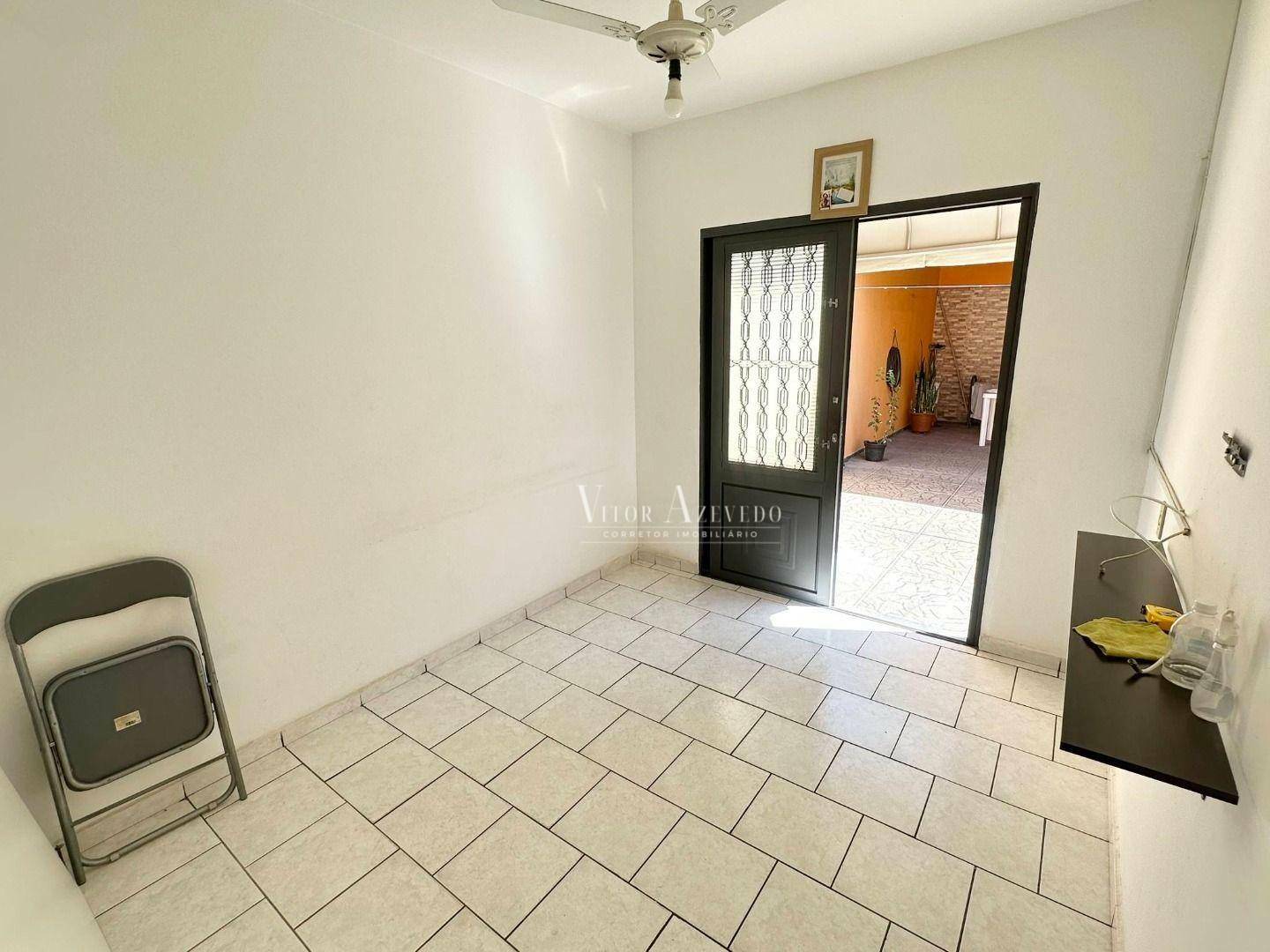 Casa à venda com 2 quartos, 94m² - Foto 17