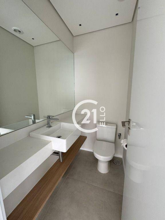 Apartamento para alugar com 3 quartos, 147m² - Foto 25