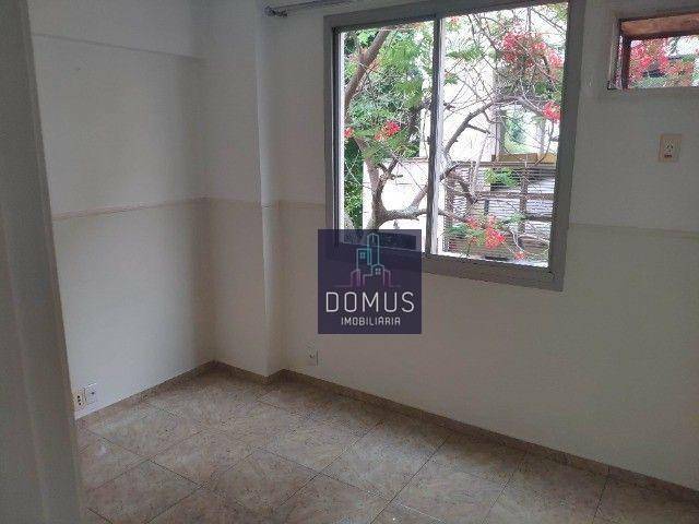 Apartamento à venda com 2 quartos, 70m² - Foto 14