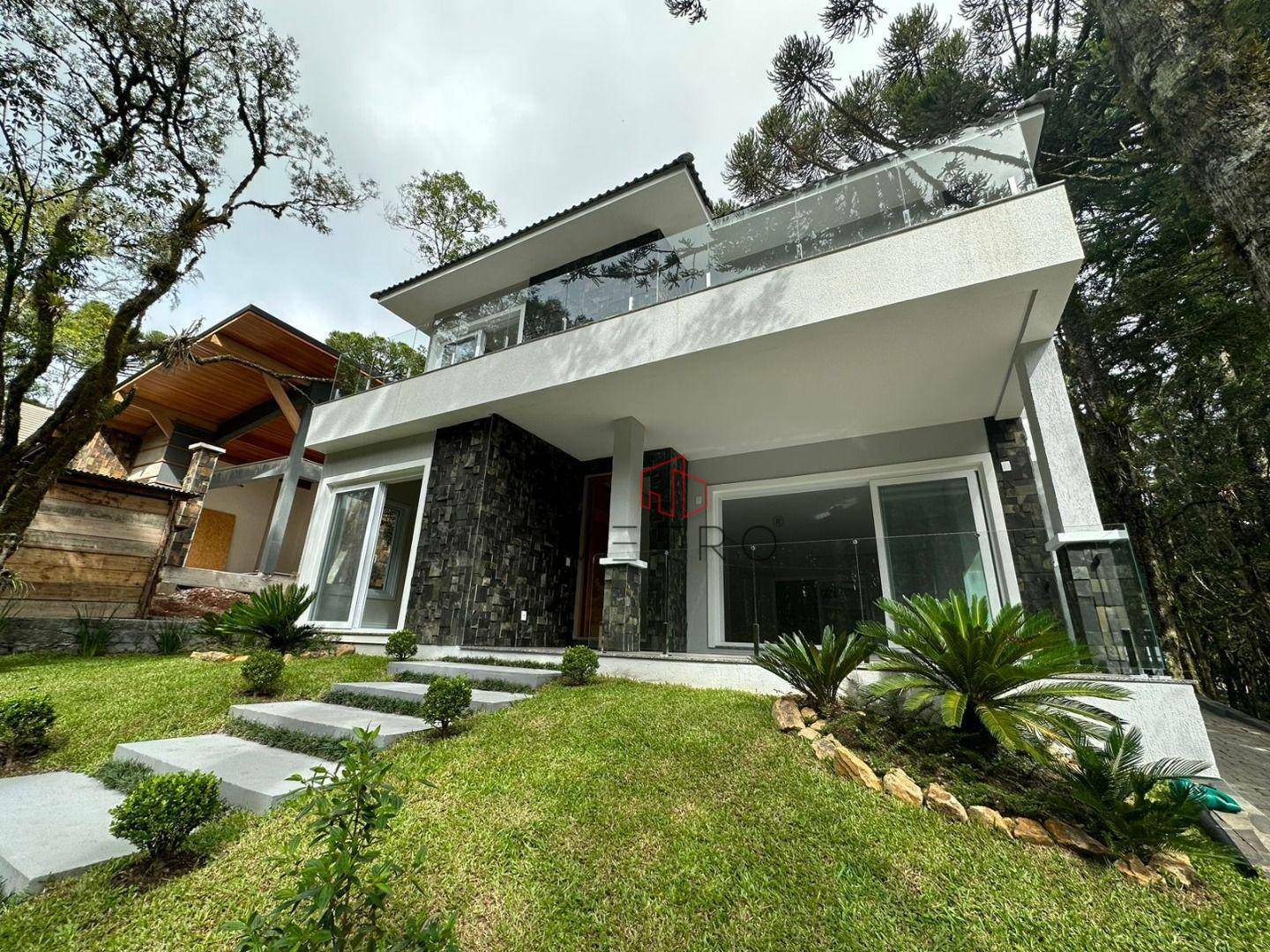 Casa de Condomínio à venda com 4 quartos, 337m² - Foto 1