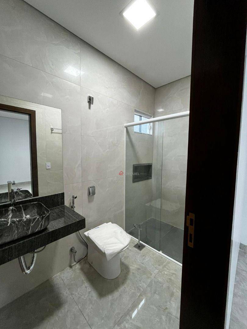 Casa à venda com 3 quartos, 165m² - Foto 8