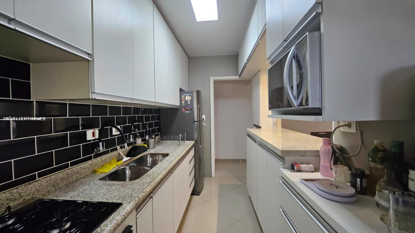 Apartamento à venda com 3 quartos, 80m² - Foto 26