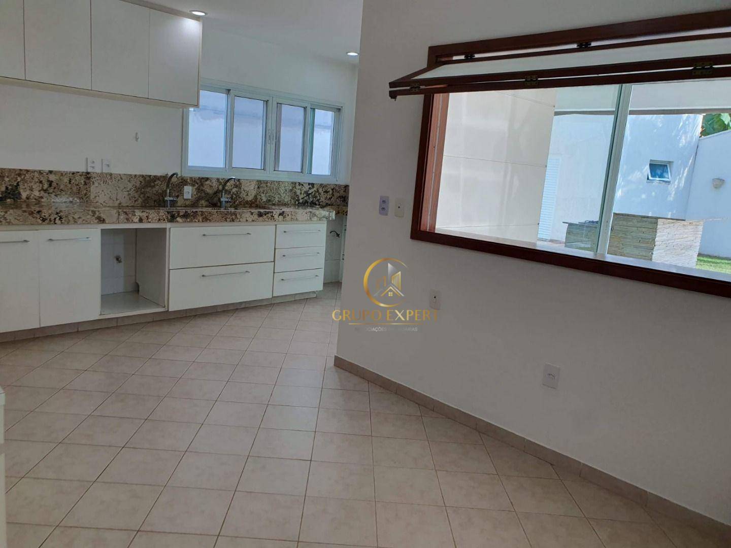 Sobrado para alugar com 4 quartos, 330m² - Foto 10