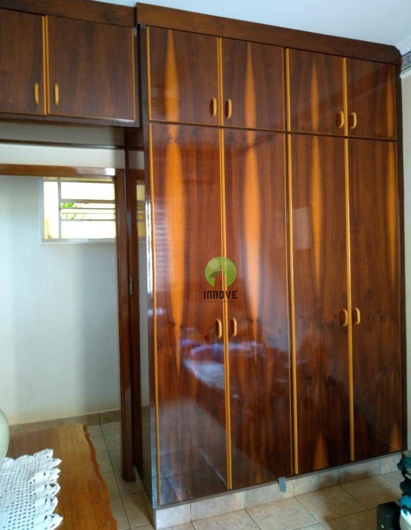 Casa à venda com 3 quartos, 184m² - Foto 13