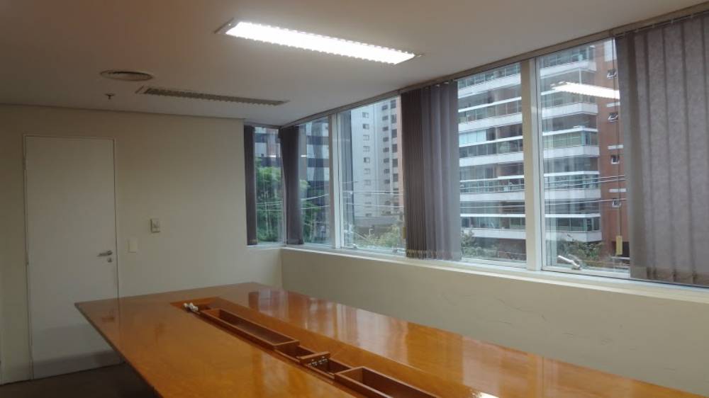 Conjunto Comercial-Sala para alugar, 56m² - Foto 2