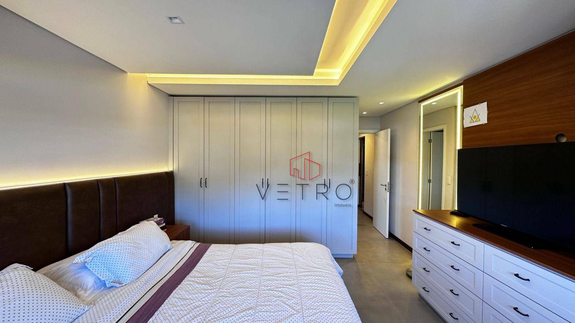 Apartamento à venda com 3 quartos, 160m² - Foto 13