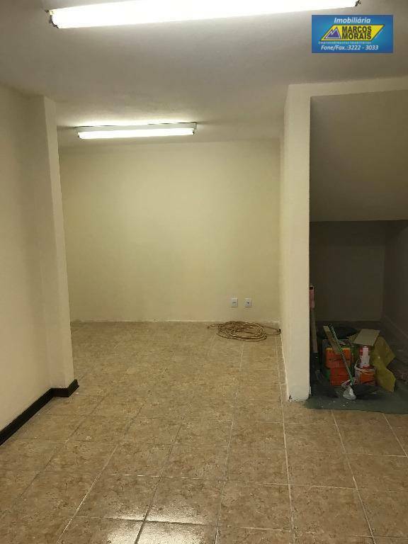 Casa à venda com 3 quartos, 288m² - Foto 24