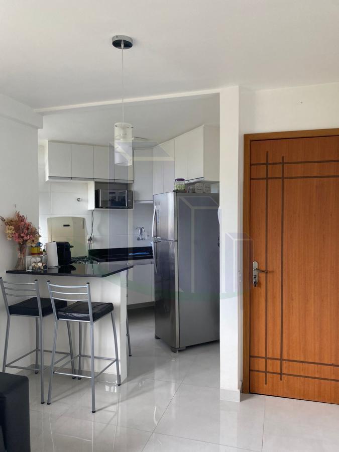 Apartamento à venda com 2 quartos, 60m² - Foto 5