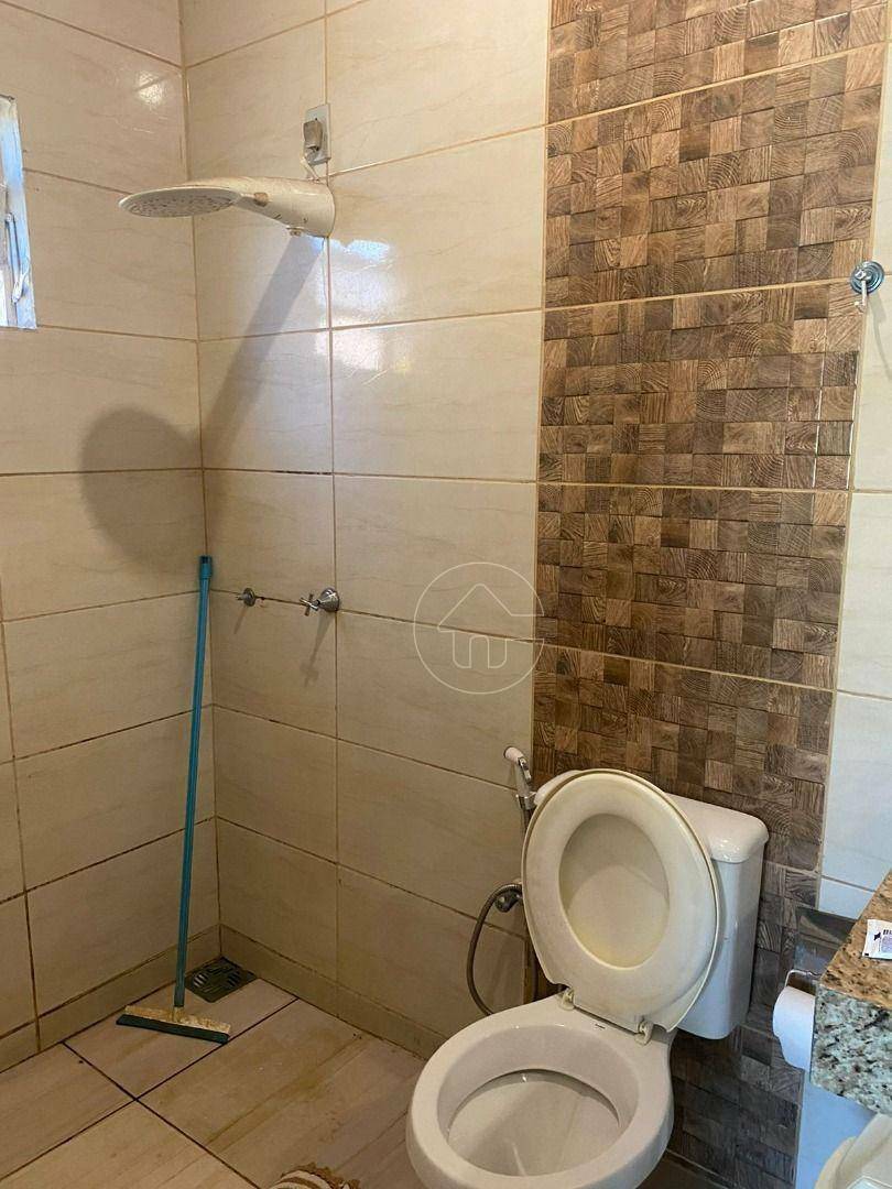 Casa para alugar com 4 quartos, 130m² - Foto 10