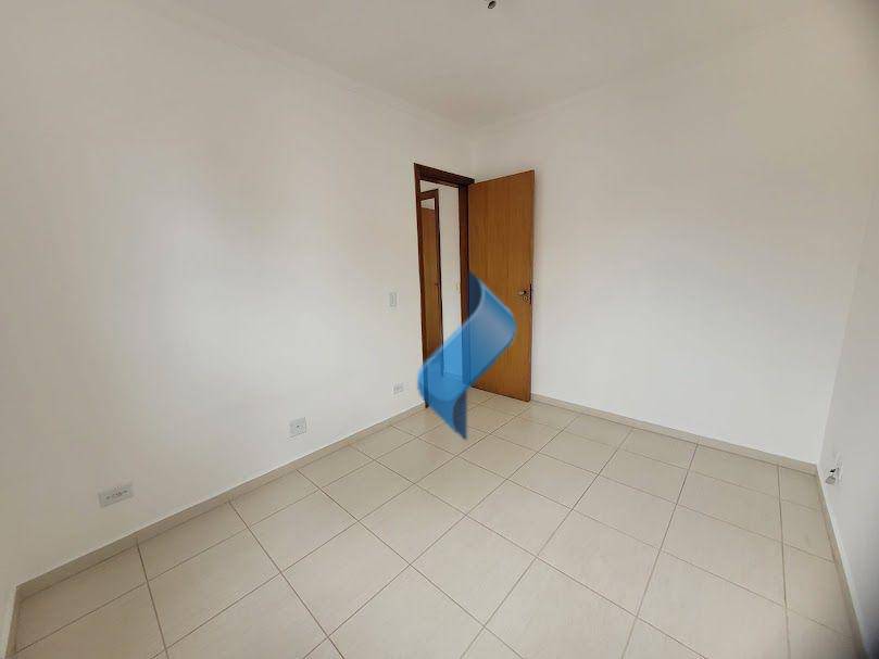 Apartamento para alugar com 2 quartos, 62m² - Foto 12