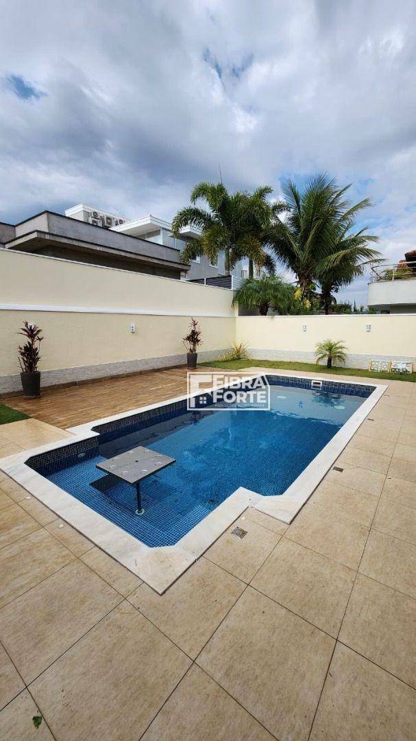 Casa de Condomínio à venda com 3 quartos, 238m² - Foto 29