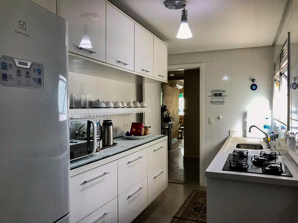 Apartamento à venda com 3 quartos, 120m² - Foto 19