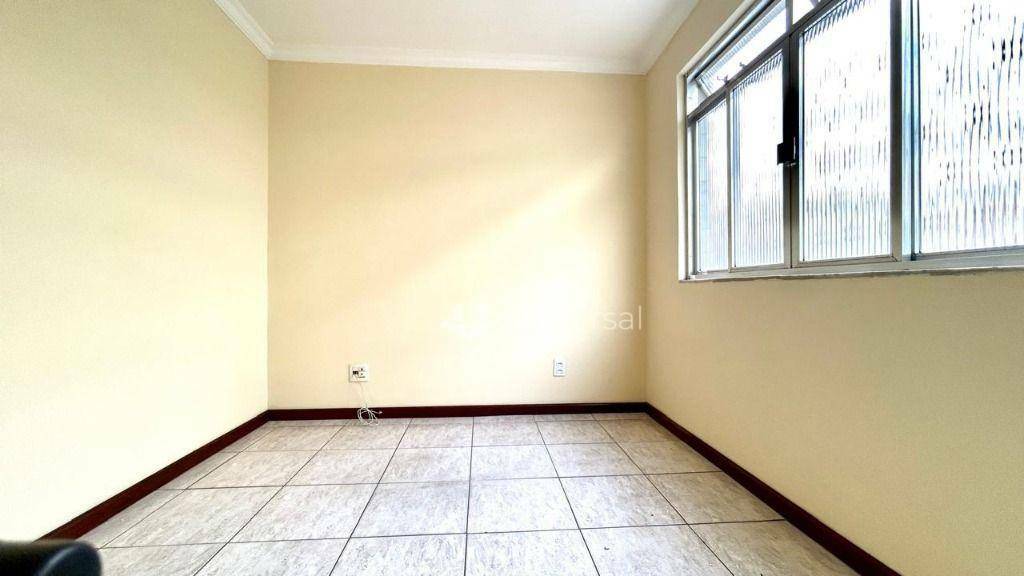 Apartamento para alugar com 3 quartos, 106m² - Foto 15
