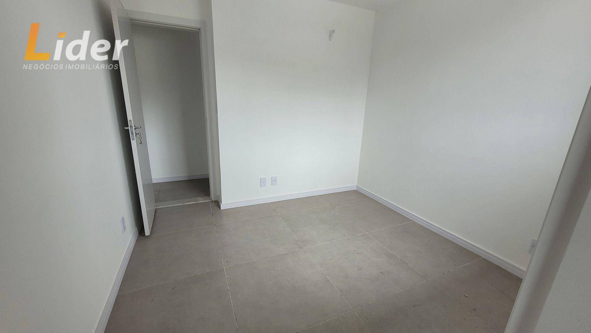 Apartamento à venda com 2 quartos, 60m² - Foto 11