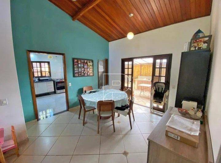 Casa de Condomínio à venda com 4 quartos, 211m² - Foto 6