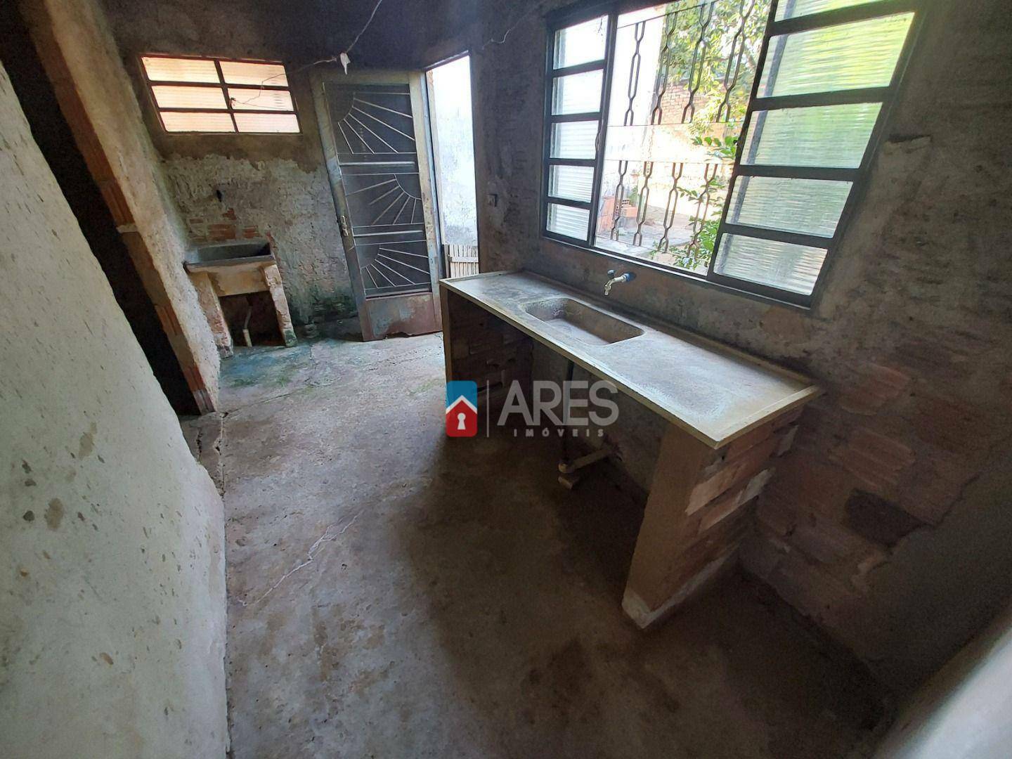 Chácara à venda com 3 quartos, 188m² - Foto 12