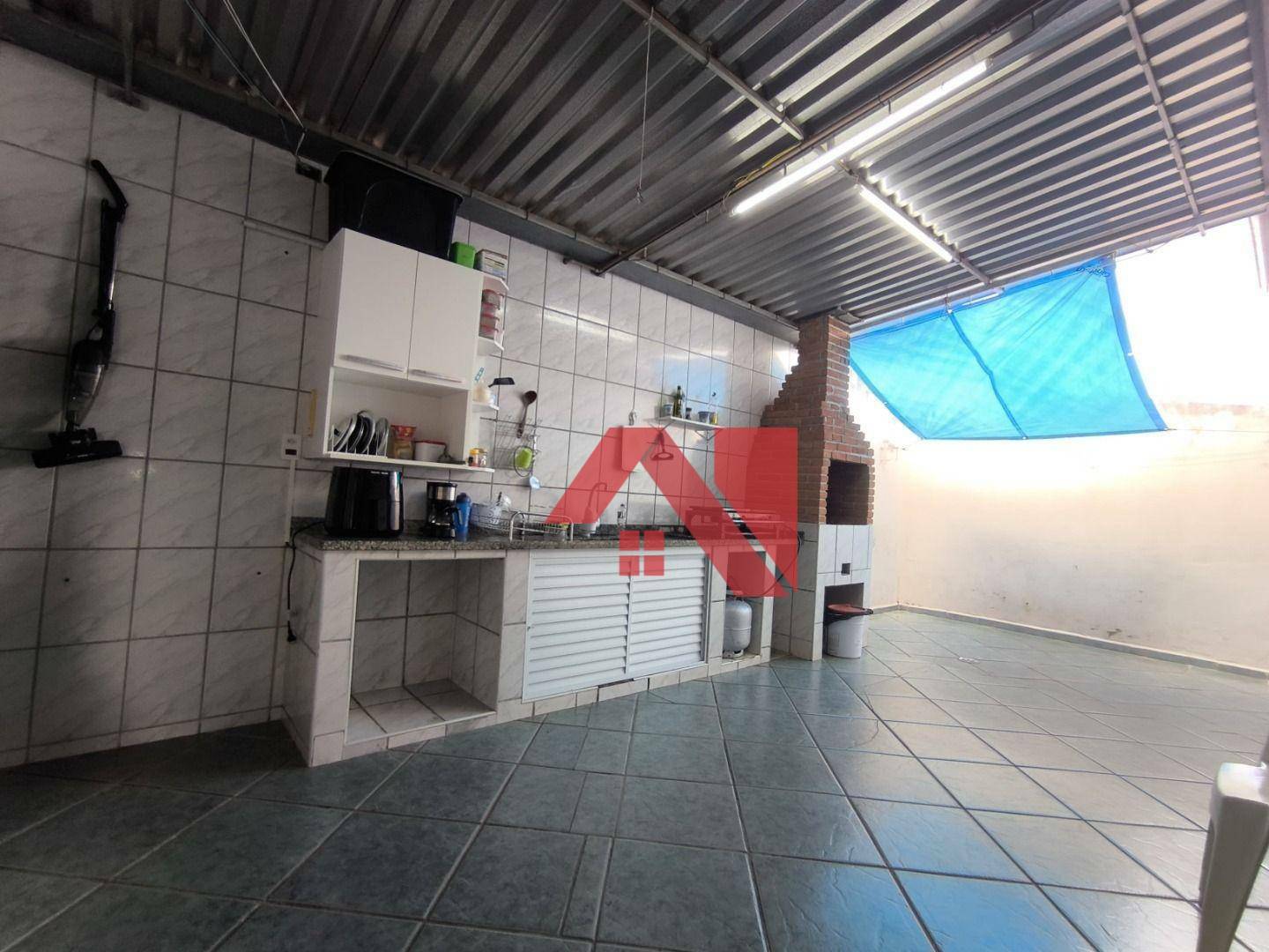 Casa à venda com 3 quartos, 165m² - Foto 10