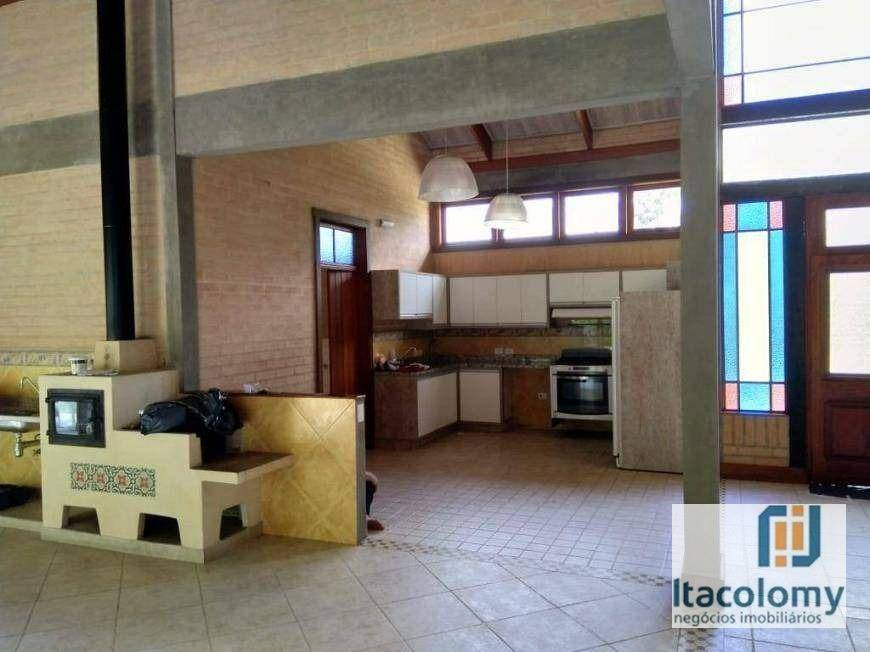 Casa de Condomínio à venda e aluguel com 4 quartos, 450m² - Foto 2