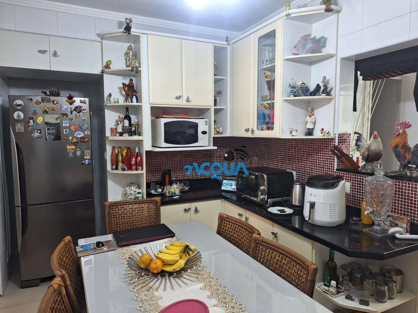 Apartamento à venda com 3 quartos, 120m² - Foto 4