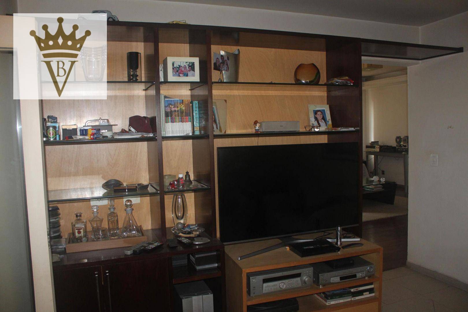 Apartamento à venda com 2 quartos, 198m² - Foto 4