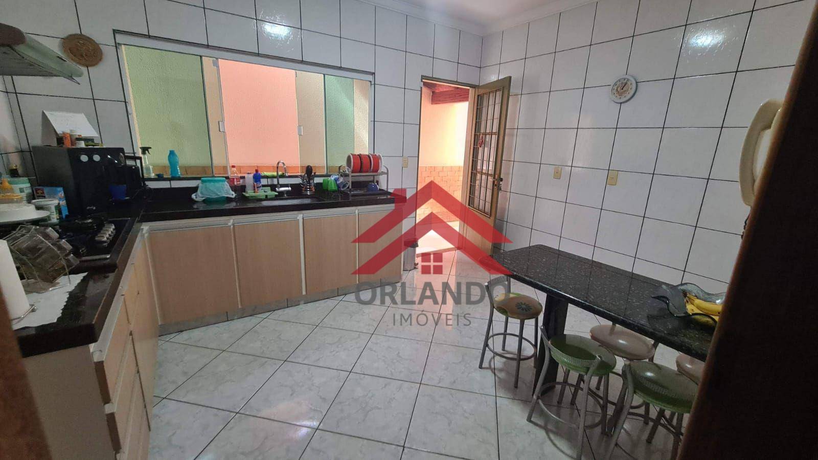 Casa à venda com 3 quartos, 171m² - Foto 6