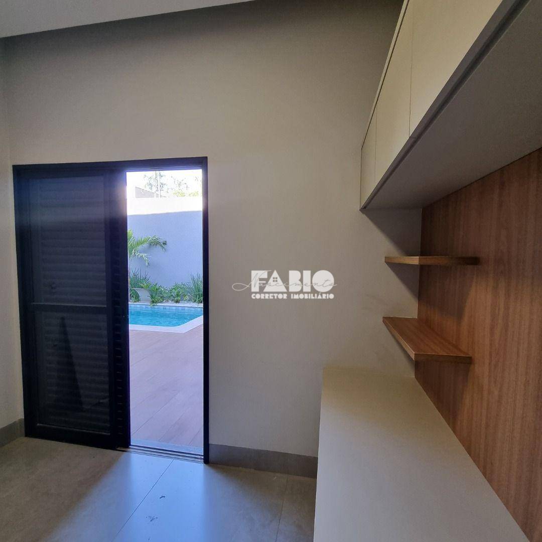 Casa de Condomínio à venda com 3 quartos, 231m² - Foto 15