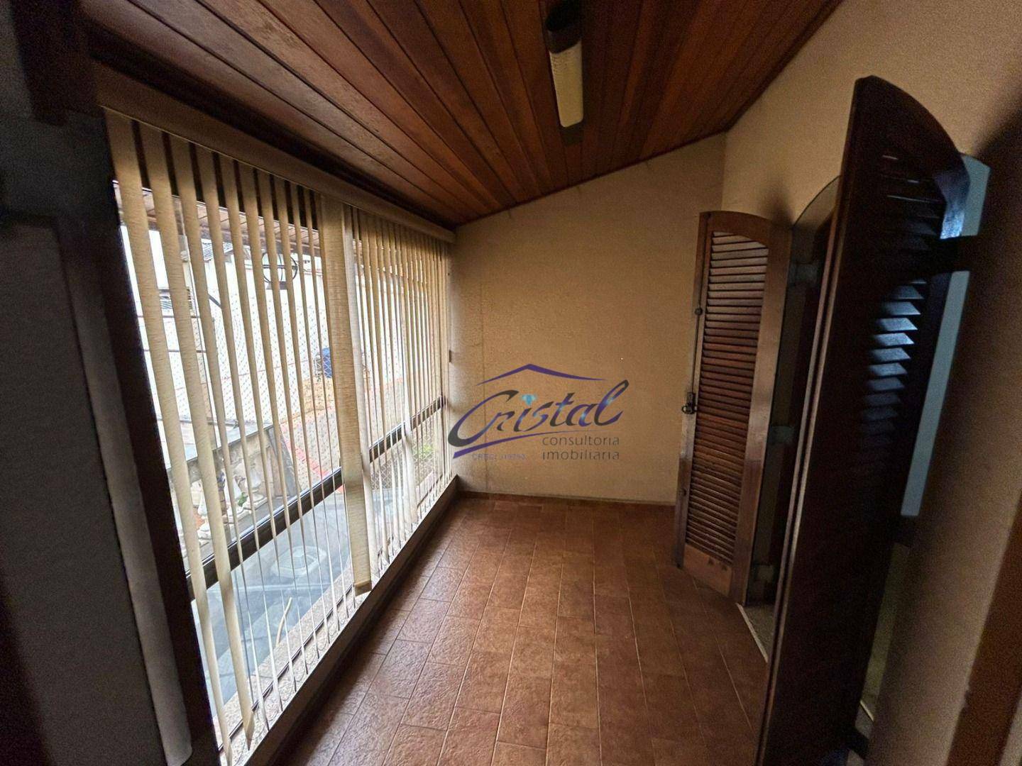 Casa à venda e aluguel com 3 quartos, 140m² - Foto 12