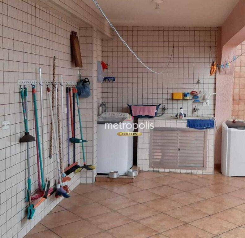 Sobrado à venda com 2 quartos, 150m² - Foto 13