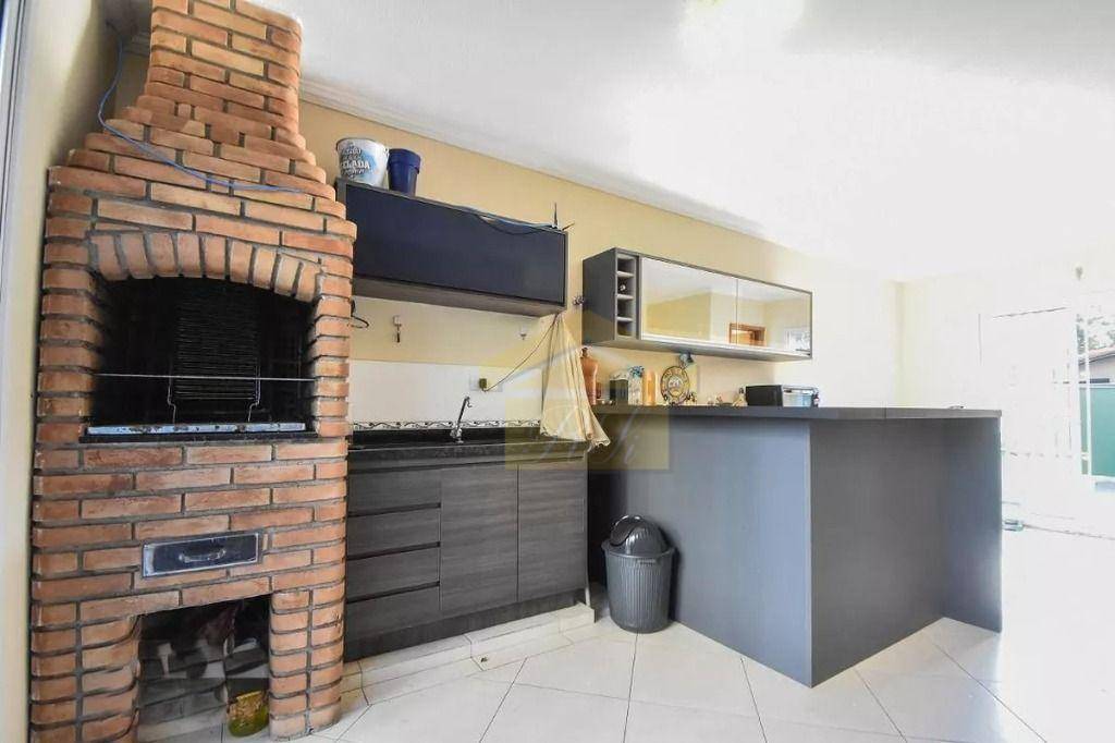 Sobrado à venda com 3 quartos, 200m² - Foto 33