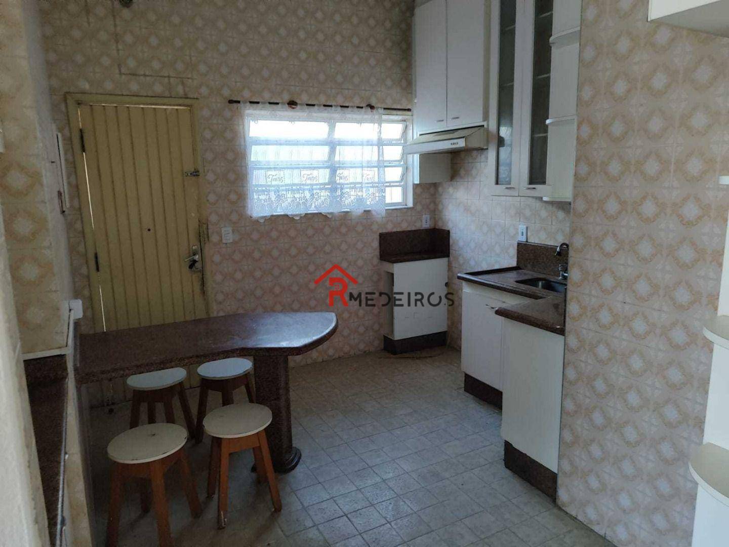 Casa à venda com 2 quartos, 140M2 - Foto 8