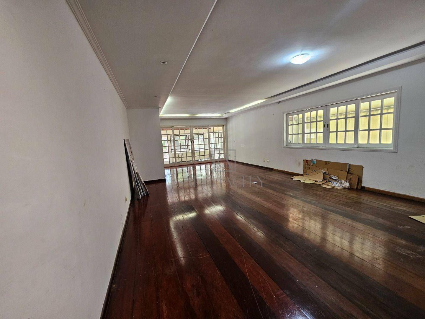 Casa de Condomínio à venda com 4 quartos, 340m² - Foto 8