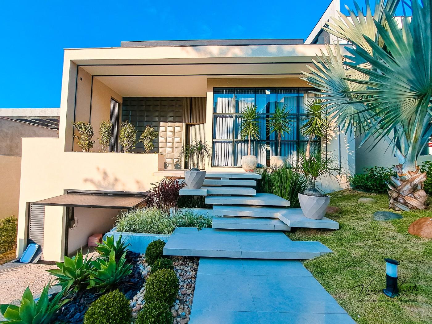 Casa para alugar com 4 quartos, 600m² - Foto 2