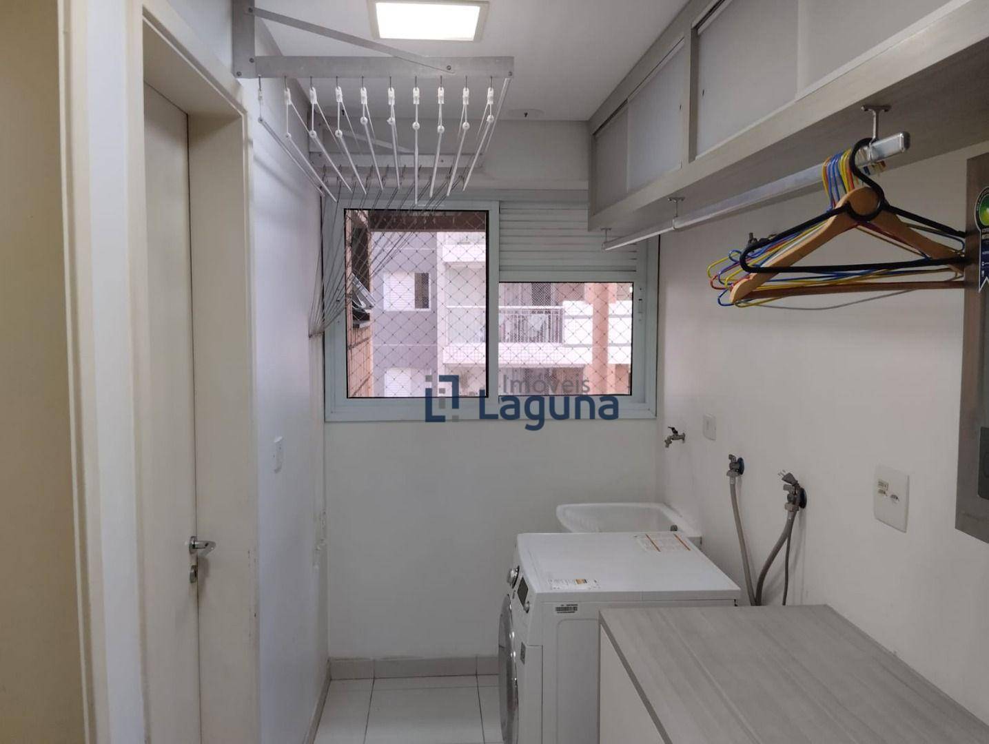 Apartamento para alugar com 3 quartos, 165m² - Foto 43