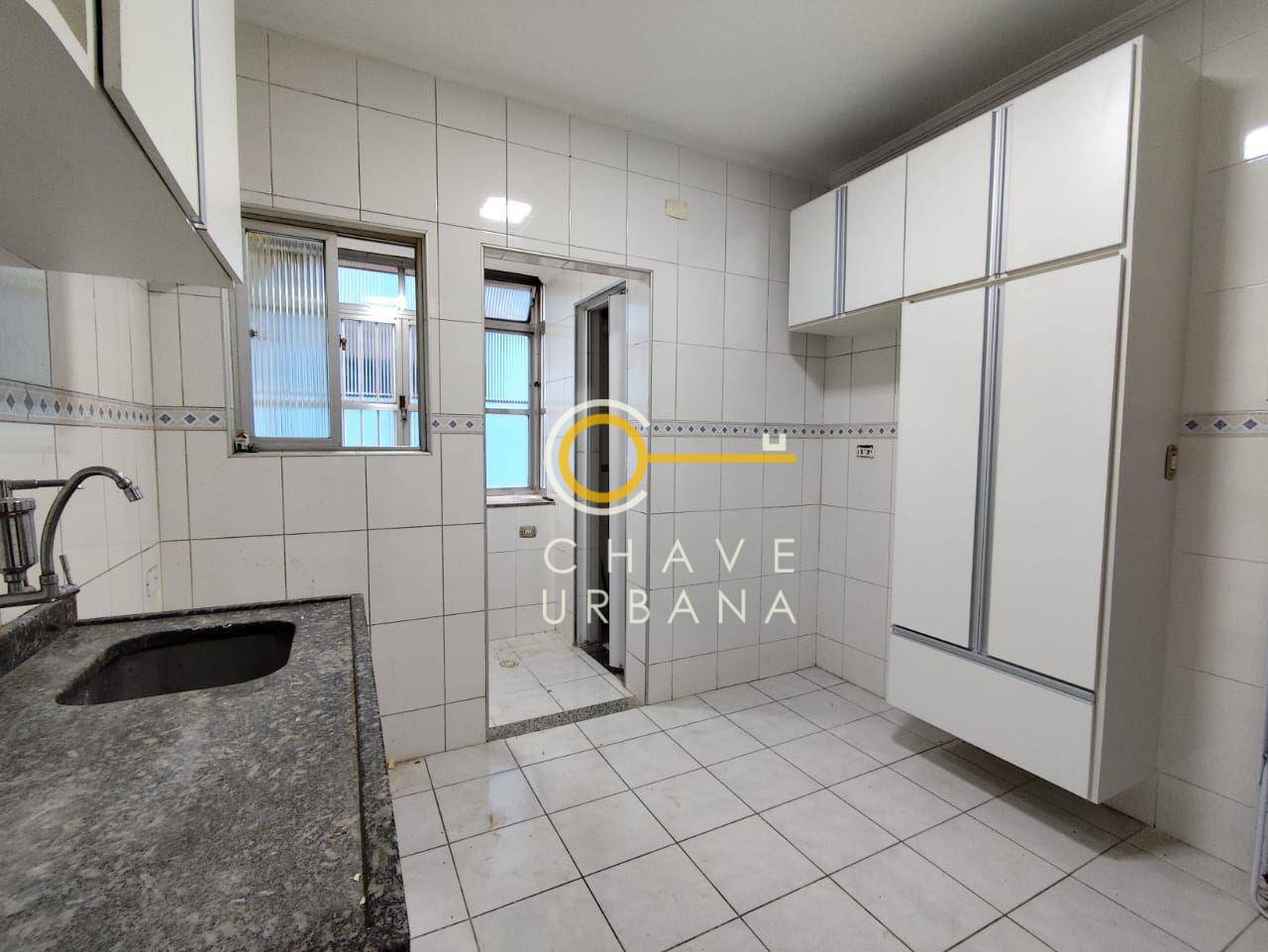 Apartamento à venda com 3 quartos, 79m² - Foto 4