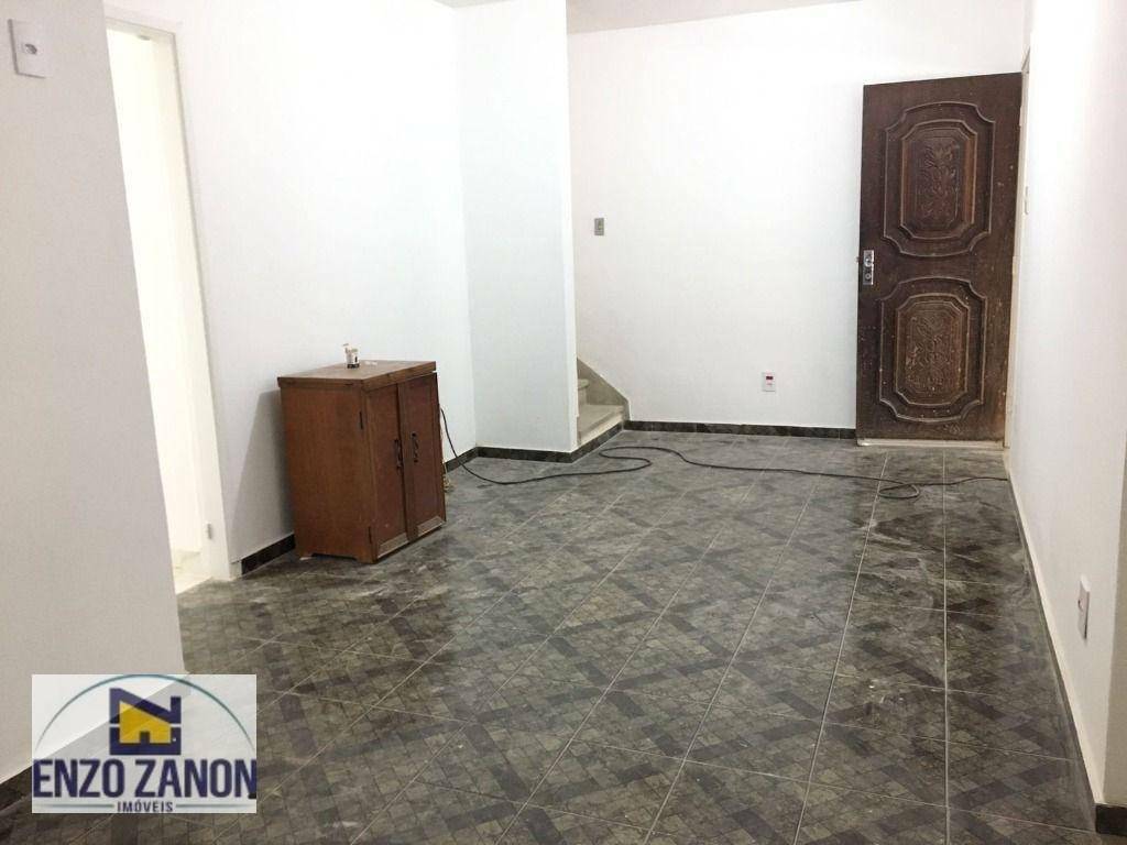 Sobrado à venda com 3 quartos, 121m² - Foto 2