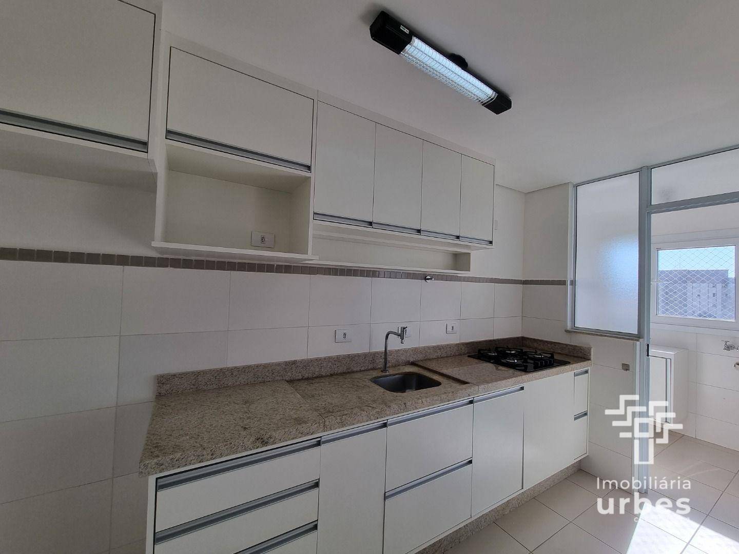 Apartamento para alugar com 3 quartos, 96m² - Foto 8