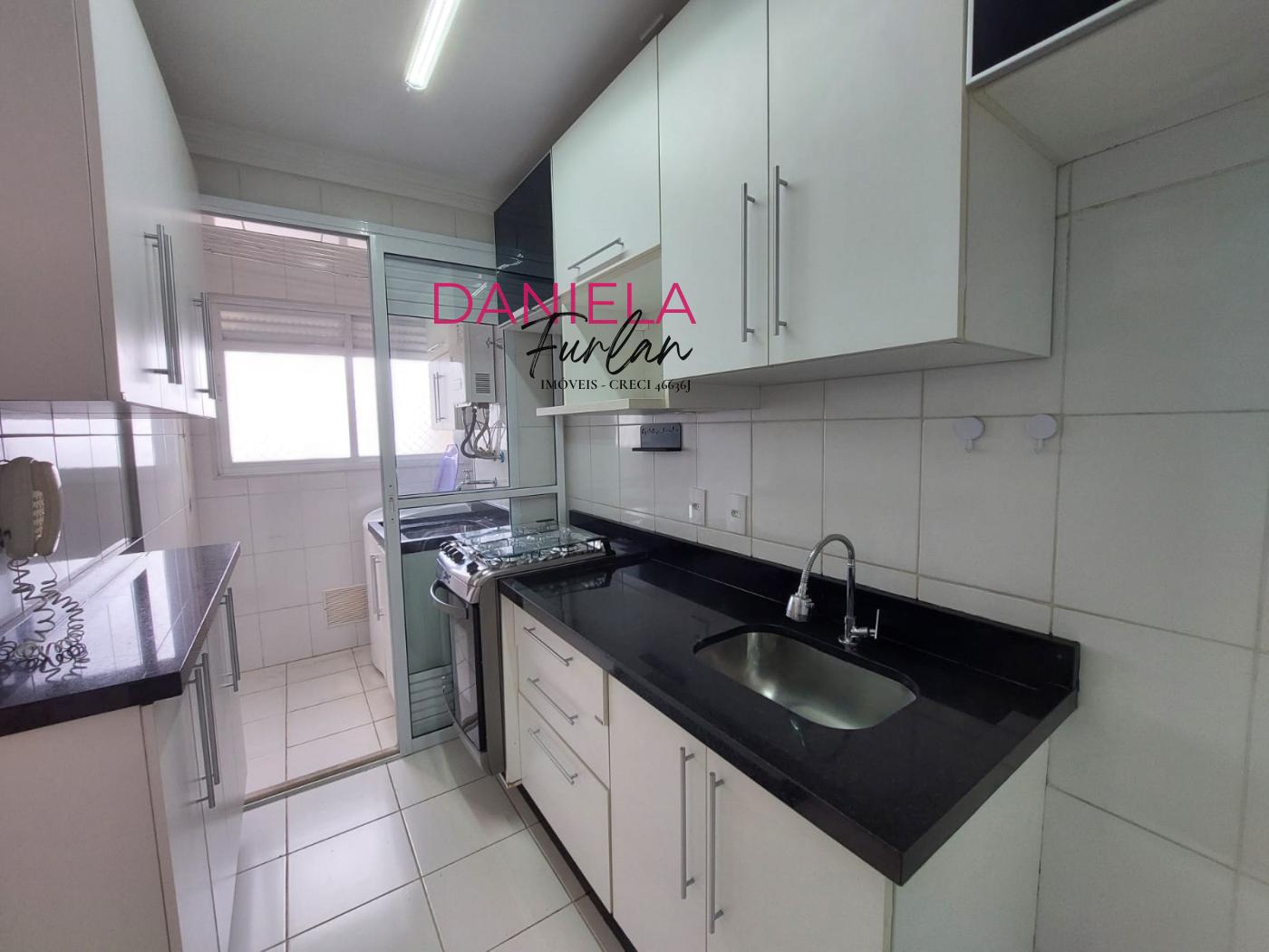 Apartamento para alugar com 2 quartos, 60m² - Foto 14