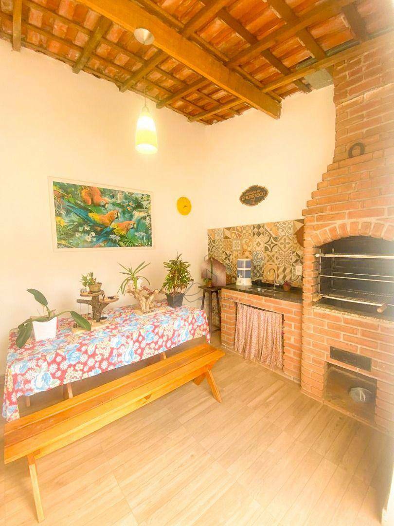 Casa à venda com 3 quartos, 164m² - Foto 14
