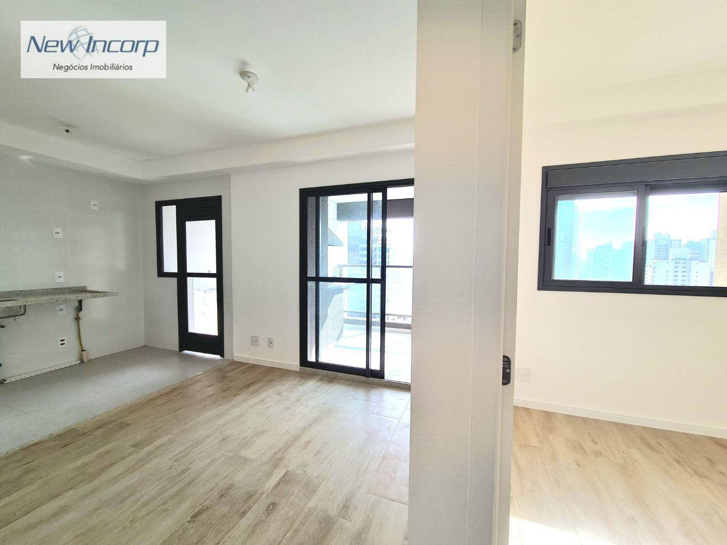 Apartamento à venda com 2 quartos, 69m² - Foto 4