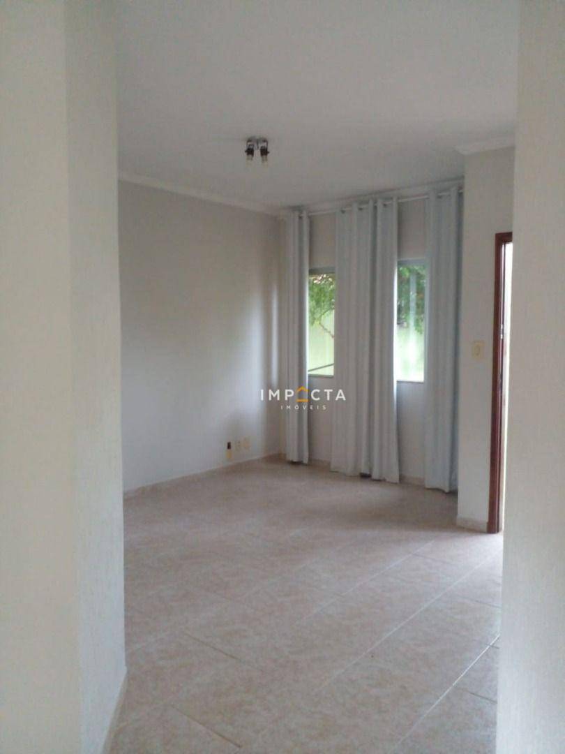 Casa à venda com 2 quartos, 86m² - Foto 11