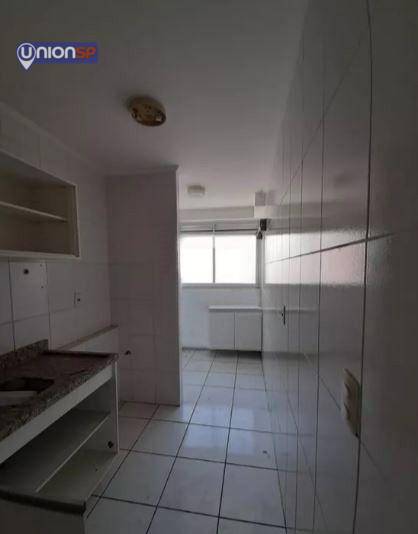 Apartamento à venda com 3 quartos, 76m² - Foto 12