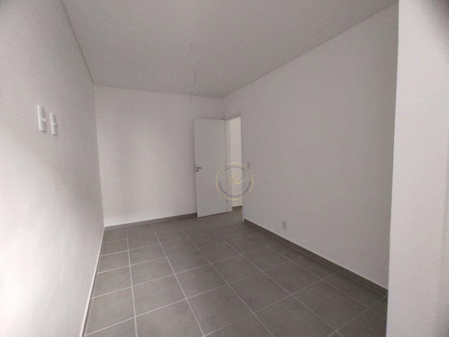 Apartamento à venda com 2 quartos, 70m² - Foto 7