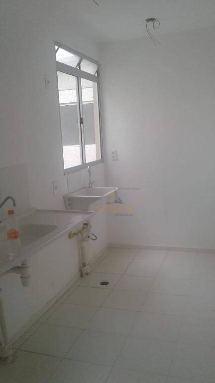 Apartamento à venda com 2 quartos, 60m² - Foto 8