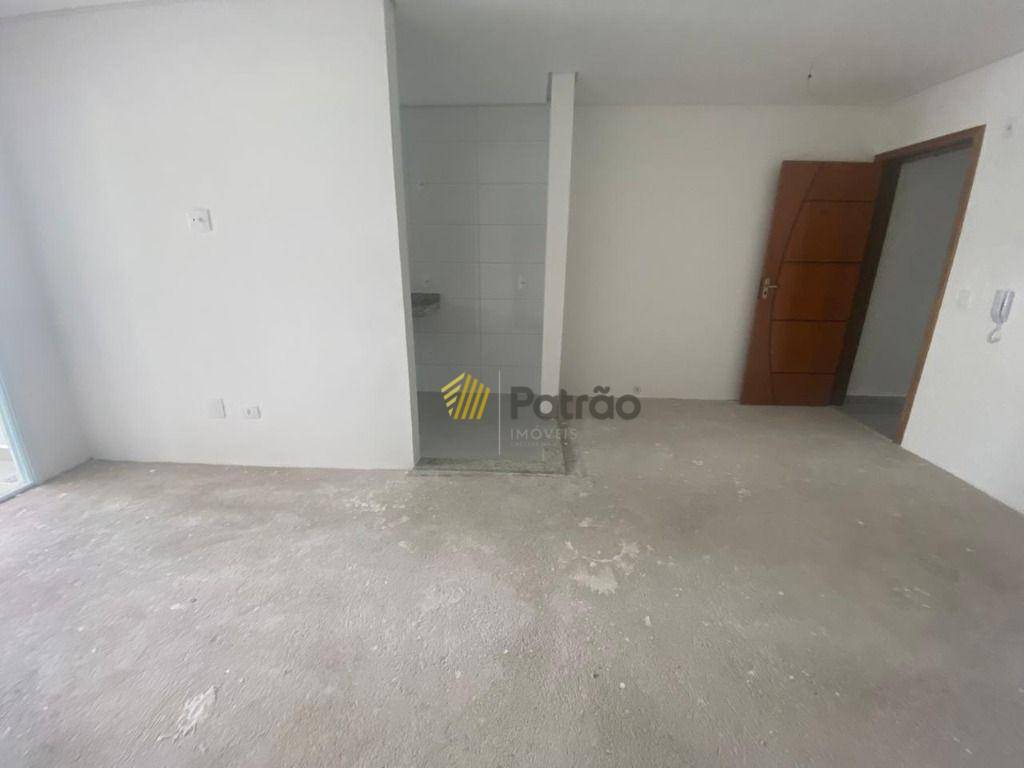 Apartamento à venda com 2 quartos, 62m² - Foto 13