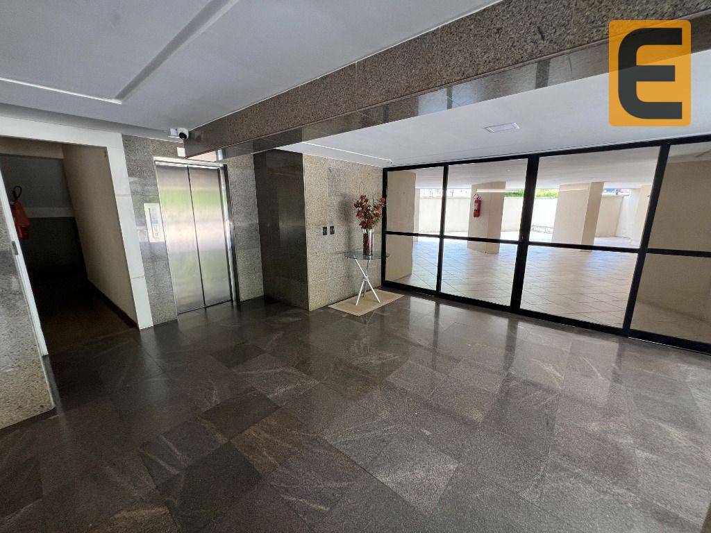 Apartamento à venda com 3 quartos, 179m² - Foto 22